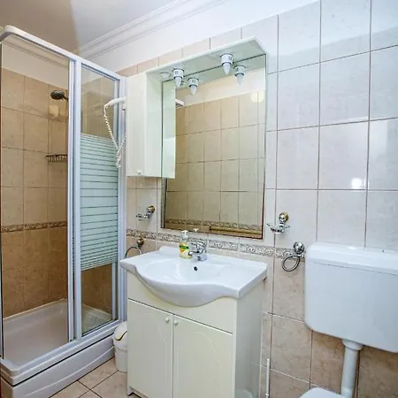 Apartment 4194d