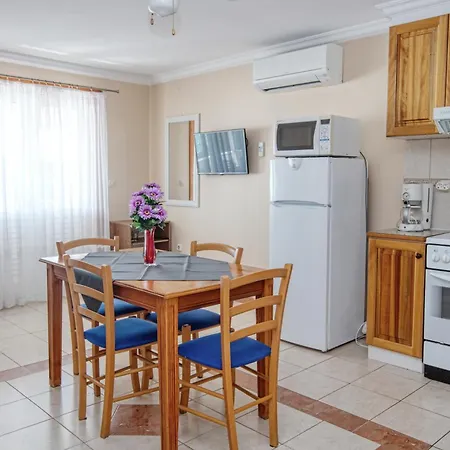 4194d Apartment